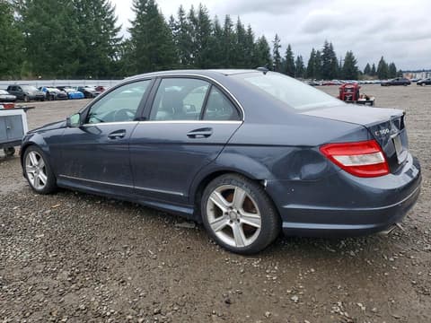 2011 Mercedes benz C, VIN WDDGF8BBXBR165665. Фото 2 з 6 з аукціону Copart. Каталог авто зі США OpenDataCar.