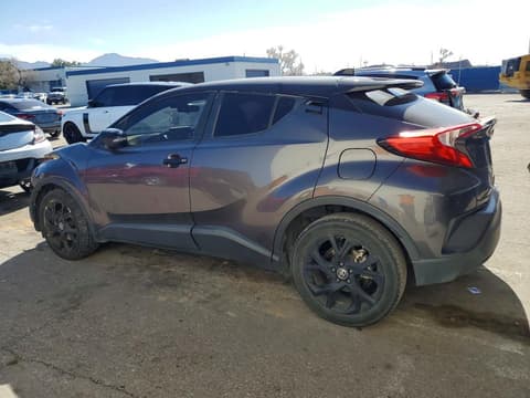 2021 Toyota C-HR, VIN JTNKHMBX4M1106269. Фото 2 з 6 з аукціону Copart. Каталог авто зі США OpenDataCar.