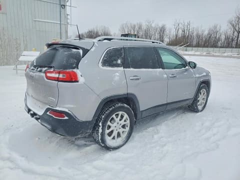 2018 Jeep Cherokee, VIN 1C4PJMLX6JD505823. Фото 3 з 6 з аукціону Copart. Каталог авто зі США OpenDataCar.