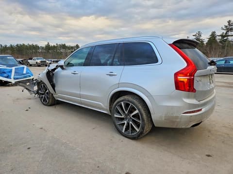 2021 Volvo XC90, VIN YV4A221K8M1683847. Фото 2 з 6 з аукціону Copart. Каталог авто зі США OpenDataCar.