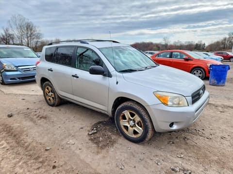 2006 Toyota RAV4, VIN JTMZD33V766008994. Фото 4 з 6 з аукціону Copart. Каталог авто зі США OpenDataCar.