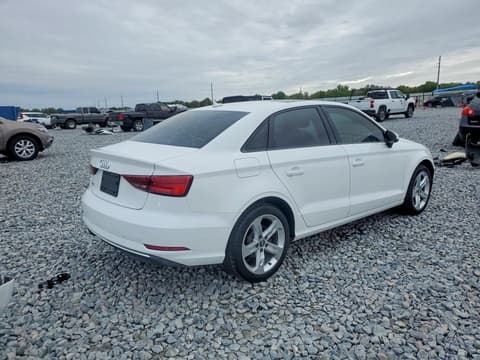 2018 Audi A3, VIN WAUAUGFF9J1088827. Фото 3 из 6 с аукциона Copart. Каталог авто из США OpenDataCar.