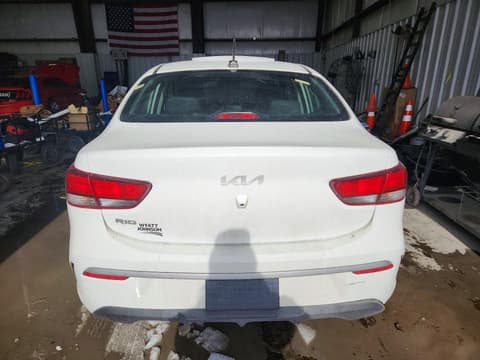 2022 Kia Rio, VIN 3KPA24AD3NE496451. Фото 6 з 6 з аукціону Copart. Каталог авто зі США OpenDataCar.