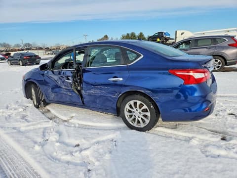 2019 Nissan Sentra, VIN 3N1AB7AP0KY349531. Фото 2 з 6 з аукціону Copart. Каталог авто зі США OpenDataCar.