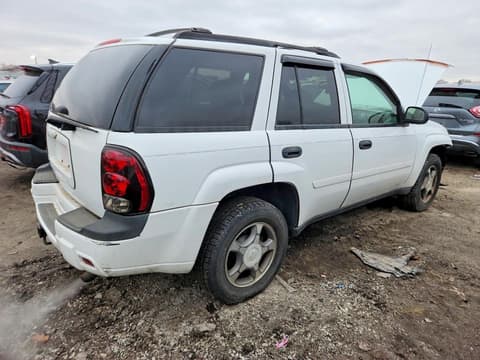 2007 Chevrolet Trailblazer, VIN 1GNDT13S572304152. Фото 3 з 6 з аукціону Copart. Каталог авто зі США OpenDataCar.