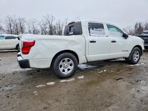 2017 Nissan Titan, VIN 1N6AA1EK2HN527924. Photo 3 of 6 from Copart auction. OpenDataCar US salvage catalog.