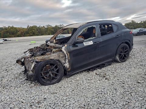 2019 Alfa romeo Stelvio, VIN ZASPAJANXK7C71340. Фото 1 з 6 з аукціону Copart. Каталог авто зі США OpenDataCar.