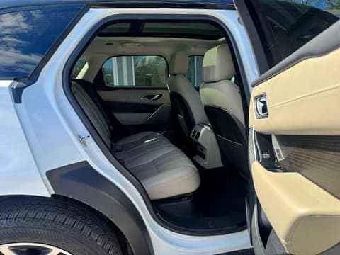 2019 Land rover Range Rover Velar, VIN SALYL2EX7KA208748. Photo 6 of 6 from Copart auction. OpenDataCar US salvage catalog.