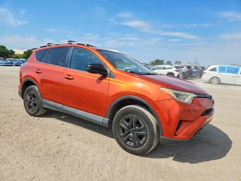 2016 Toyota RAV4, VIN JTMZFREV5GJ075120. Фото 4 з 6 з аукціону Copart. Каталог авто зі США OpenDataCar.