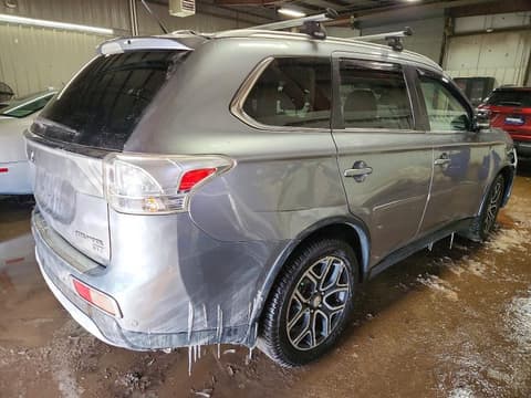 2015 Mitsubishi Outlander, VIN JA4JZ4AX0FZ013651. Zdjęcie 3 z 6 z aukcji Copart. Katalog aut z USA OpenDataCar.