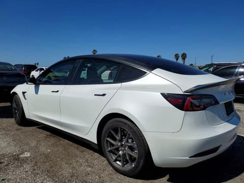 2022 Tesla Model 3, VIN 5YJ3E1EB6NF258594. Фото 2 з 6 з аукціону Copart. Каталог авто зі США OpenDataCar.