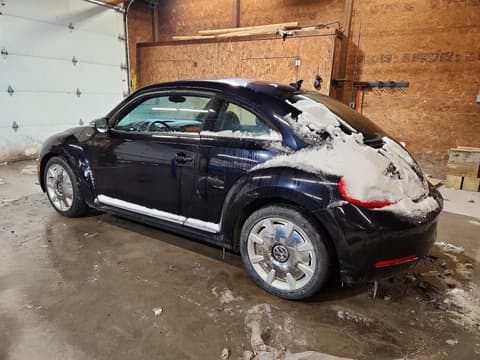 2013 Volkswagen Beetle, VIN 3VWJP7AT7DM661137. Фото 2 з 6 з аукціону Copart. Каталог авто зі США OpenDataCar.