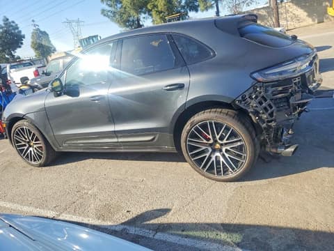2024 Porsche Macan, VIN WP1AF2A52RLB56348. Фото 2 з 6 з аукціону Copart. Каталог авто зі США OpenDataCar.
