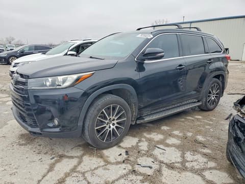 2018 Toyota Highlander, VIN 5TDKZRFH0JS548451. Фото 1 з 6 з аукціону Copart. Каталог авто зі США OpenDataCar.