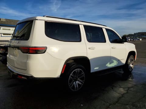 2025 Jeep Wagoneer, VIN 1C4SJVAP0SS501718. Фото 3 з 6 з аукціону Copart. Каталог авто зі США OpenDataCar.