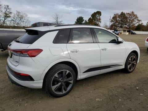 2023 Audi Q4 e-tron, VIN WA1K2BFZ4PP061660. Фото 3 з 6 з аукціону Copart. Каталог авто зі США OpenDataCar.