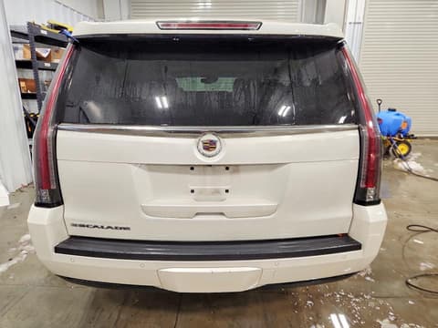 2015 Cadillac Escalade ESV, VIN 1GYS4JKJ2FR168830. Фото 6 з 6 з аукціону Copart. Каталог авто зі США OpenDataCar.