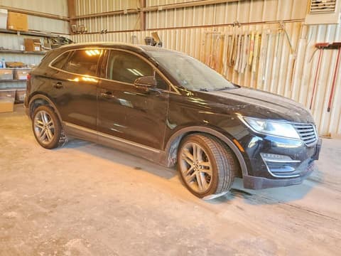 2017 Lincoln MKC, VIN 5LMCJ3D98HUL16196. Фото 4 з 6 з аукціону Copart. Каталог авто зі США OpenDataCar.