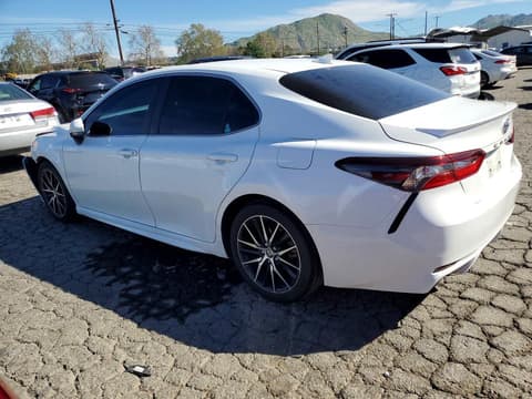 2021 Toyota Camry, VIN 4T1T11AK1MU513395. Фото 2 з 6 з аукціону Copart. Каталог авто зі США OpenDataCar.