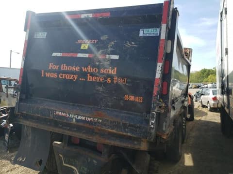 2021 Volvo VHD, VIN 4V5KG9EJ4MN268715. Фото 4 з 6 з аукціону Copart. Каталог авто зі США OpenDataCar.