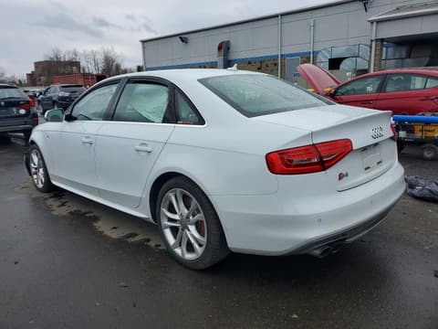 2013 Audi S4, VIN WAUBGAFL2DA227019. Фото 2 из 6 с аукциона Copart. Каталог авто из США OpenDataCar.