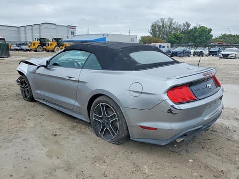 2020 Ford Mustang, VIN 1FATP8UH4L5101238. Фото 2 из 6 с аукциона Copart. Каталог авто из США OpenDataCar.