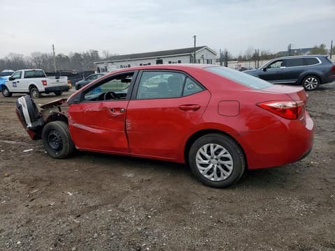 2018 Toyota Corolla, VIN 2T1BURHE8JC074419. Фото 2 из 6 с аукциона Copart. Каталог авто из США OpenDataCar.