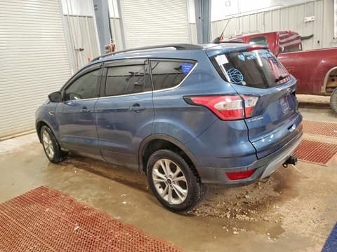 2018 Ford Escape, VIN 1FMCU9HD6JUB53145. Фото 2 з 6 з аукціону Copart. Каталог авто зі США OpenDataCar.