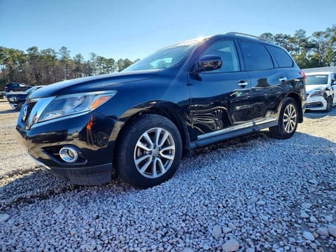 2015 Nissan Pathfinder, VIN 5N1AR2MN8FC632971. Фото 1 з 6 з аукціону Copart. Каталог авто зі США OpenDataCar.