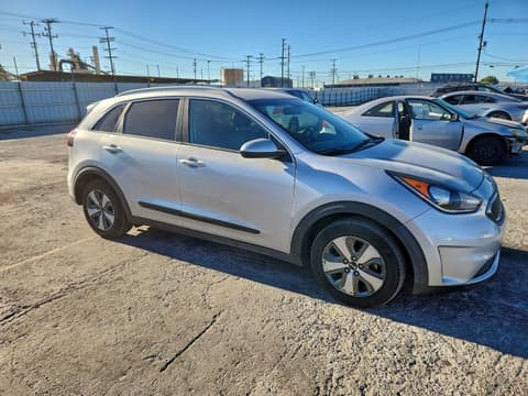 2019 Kia Niro, VIN KNDCB3LC9K5326819. Фото 4 з 6 з аукціону Copart. Каталог авто зі США OpenDataCar.
