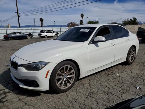 2017 Bmw 3 Series, VIN WBA8E1G32HNU15570. Zdjęcie 1 z 6 z aukcji Copart. Katalog aut z USA OpenDataCar.