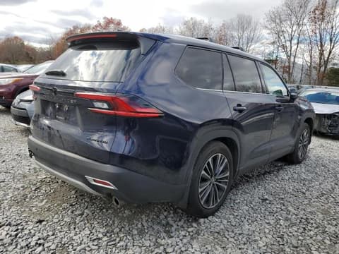 2025 Toyota Highlander, VIN 5TDADAB5XSS018853. Фото 3 з 6 з аукціону Copart. Каталог авто зі США OpenDataCar.