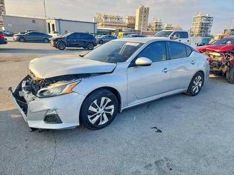 2020 Nissan Altima, VIN 1N4BL4BV5LC115282. Фото 1 з 6 з аукціону Copart. Каталог авто зі США OpenDataCar.