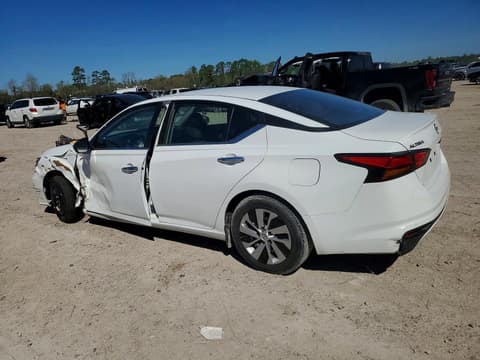 2024 Nissan Altima, VIN 1N4BL4BV4RN360569. Фото 2 з 6 з аукціону Copart. Каталог авто зі США OpenDataCar.