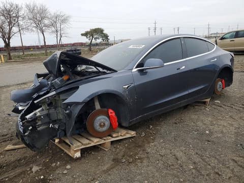 2019 Tesla Model 3, VIN 5YJ3E1EB7KF419837. Фото 1 з 6 з аукціону Copart. Каталог авто зі США OpenDataCar.