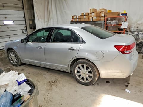 2010 Lincoln MKZ, VIN 3LNHL2GC3AR752987. Фото 2 з 6 з аукціону Copart. Каталог авто зі США OpenDataCar.
