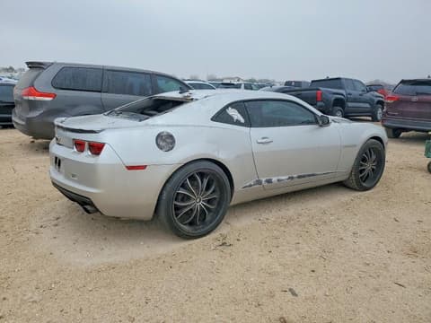 2013 Chevrolet Camaro, VIN 2G1FB1E3XD9117800. Фото 3 з 6 з аукціону Copart. Каталог авто зі США OpenDataCar.