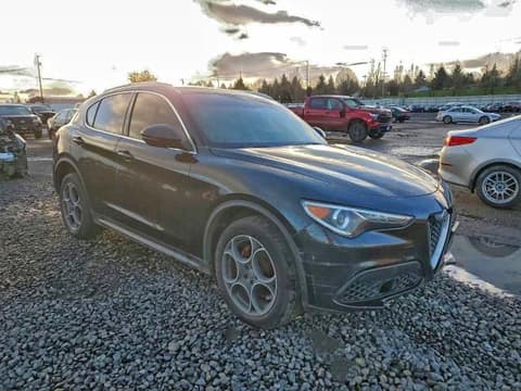 2018 Alfa romeo Stelvio, VIN ZASFAKAN4J7B81763. Фото 4 з 6 з аукціону Copart. Каталог авто зі США OpenDataCar.