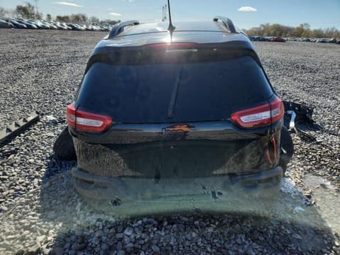 2018 Jeep Cherokee, VIN 1C4PJLCB4JD552136. Фото 6 з 6 з аукціону Copart. Каталог авто зі США OpenDataCar.