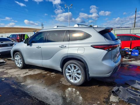 2024 Toyota Highlander, VIN 5TDKDRBH6RS533520. Zdjęcie 2 z 6 z aukcji Copart. Katalog aut z USA OpenDataCar.