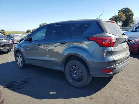2019 Ford Escape, VIN 1FMCU0F72KUB06009. Фото 2 з 6 з аукціону Copart. Каталог авто зі США OpenDataCar.