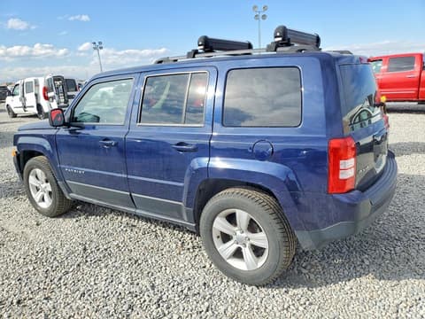 2015 Jeep Patriot, VIN 1C4NJRFB0FD270587. Фото 2 з 6 з аукціону Copart. Каталог авто зі США OpenDataCar.