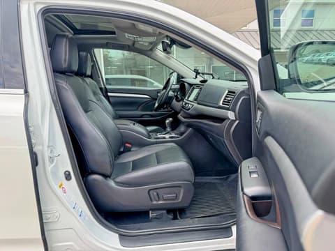 2018 Toyota Highlander, VIN 5TDJZRFH7JS537362. Фото 5 из 6 с аукциона Copart. Каталог авто из США OpenDataCar.