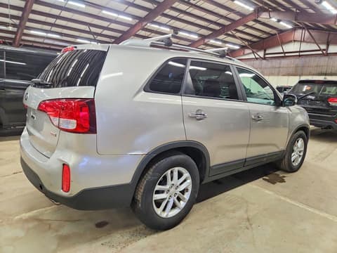 2015 Kia Sorento, VIN 5XYKTCA6XFG651532. Zdjęcie 3 z 6 z aukcji Copart. Katalog aut z USA OpenDataCar.