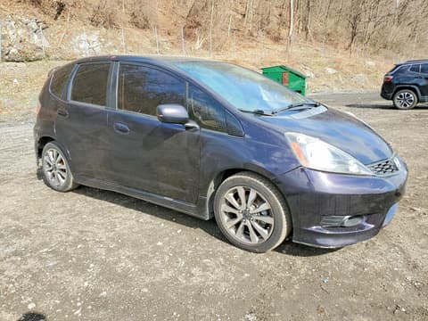 2013 Honda Fit, VIN JHMGE8H51DC030545. Фото 4 з 6 з аукціону Copart. Каталог авто зі США OpenDataCar.
