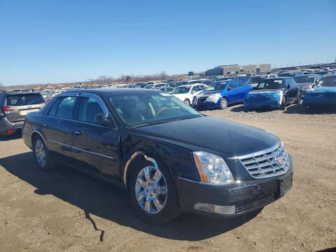 2011 Cadillac DTS, VIN 1G6KP5ES4BU103383. Photo 4 of 6 from Copart auction. OpenDataCar US salvage catalog.