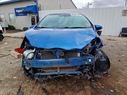 2015 Toyota Prius C, VIN JTDKDTB33F1105690. Фото 5 з 6 з аукціону Copart. Каталог авто зі США OpenDataCar.