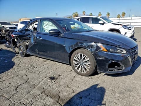 2024 Nissan Altima, VIN 1N4BL4DV2RN348613. Фото 4 з 6 з аукціону Copart. Каталог авто зі США OpenDataCar.