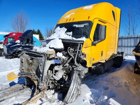 2022 Freightliner Cascadia, VIN 3AKJHHDR0NSNA0064. Photo 2 of 6 from Copart auction. OpenDataCar US salvage catalog.