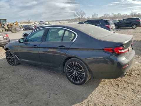 2022 Bmw 5 Series, VIN WBA53BH02NWX54385. Фото 2 з 6 з аукціону Copart. Каталог авто зі США OpenDataCar.